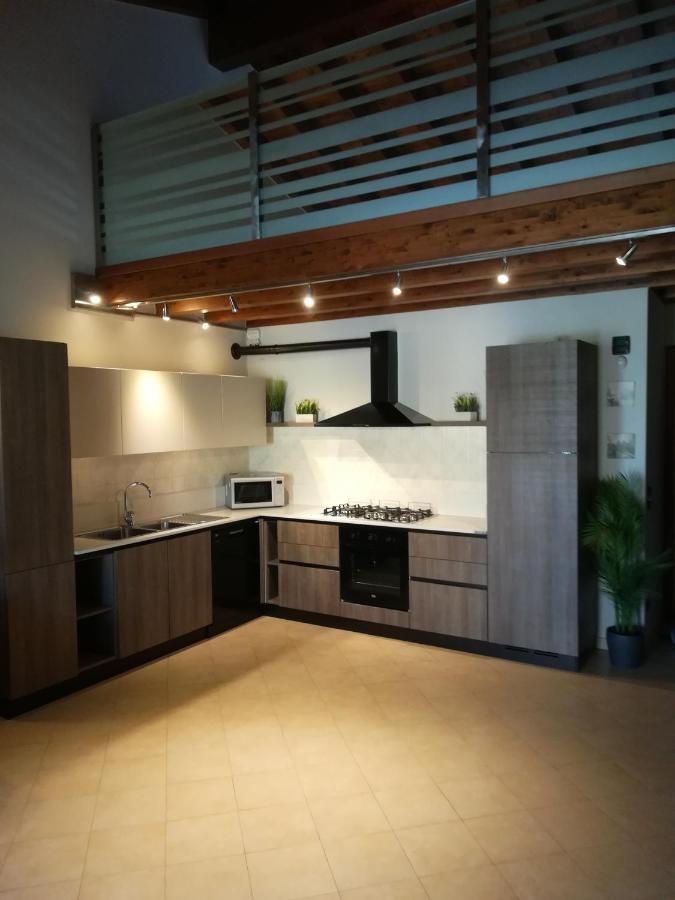 Casa Lorena Desenzano del Garda Eksteriør billede