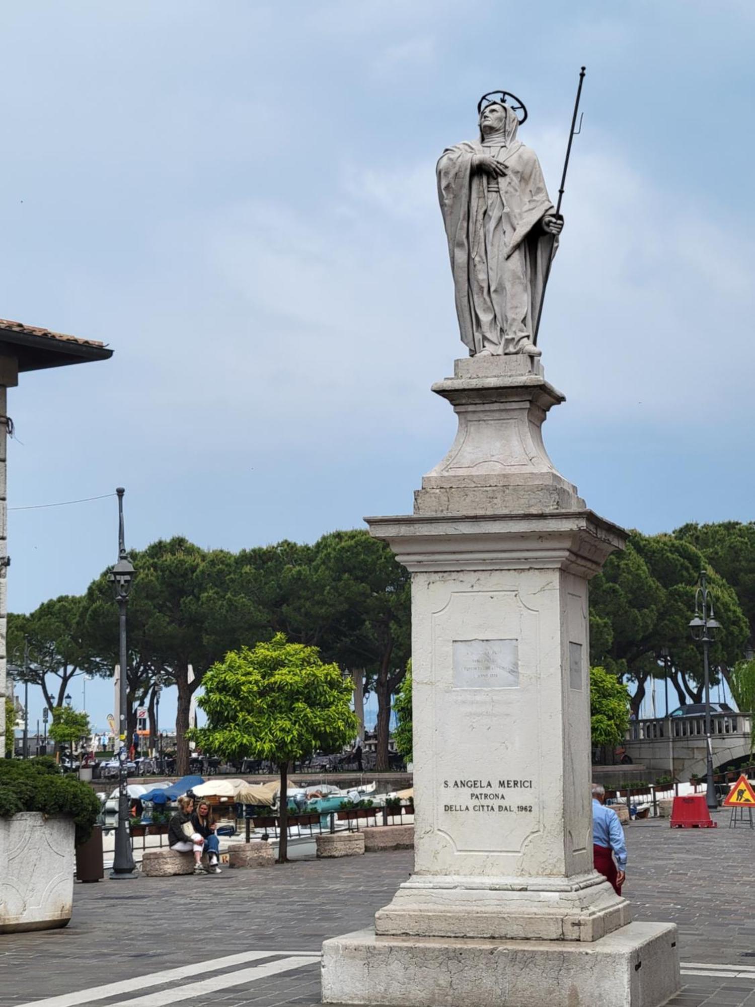 Casa Lorena Desenzano del Garda Eksteriør billede