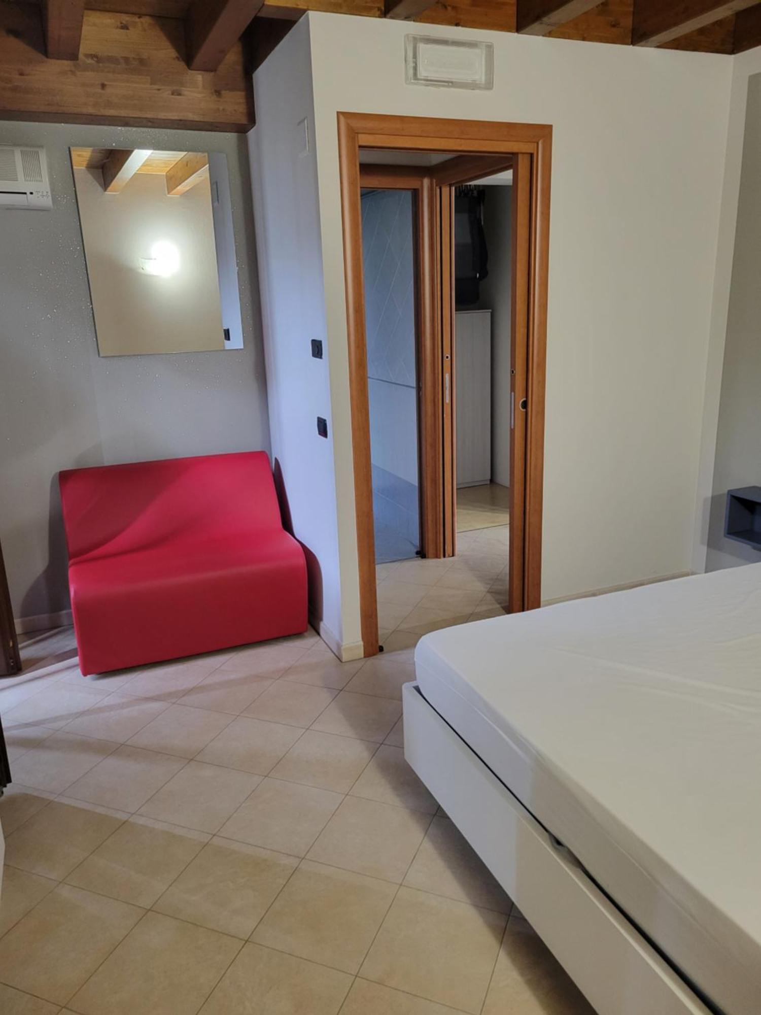 Casa Lorena Desenzano del Garda Eksteriør billede